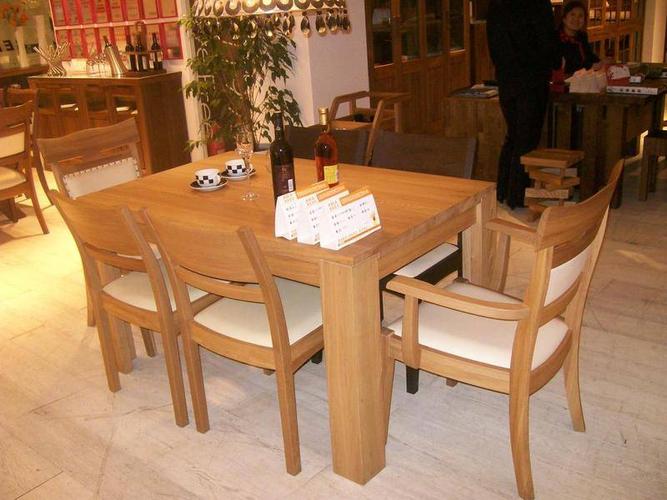 威龙家具产品图鉴 探索建材与家居美学的融合